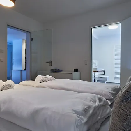 Apartment Cosmopolitan